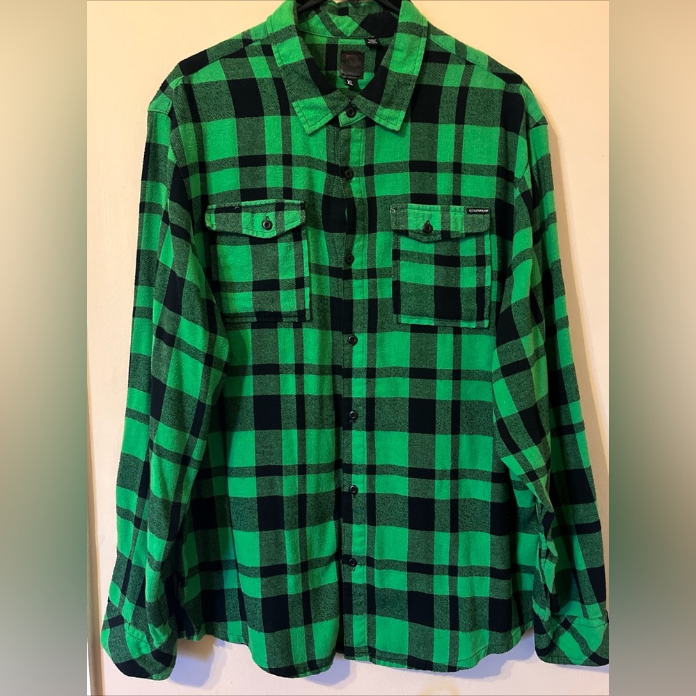 Ocean Current Long Sleeve Flannel
